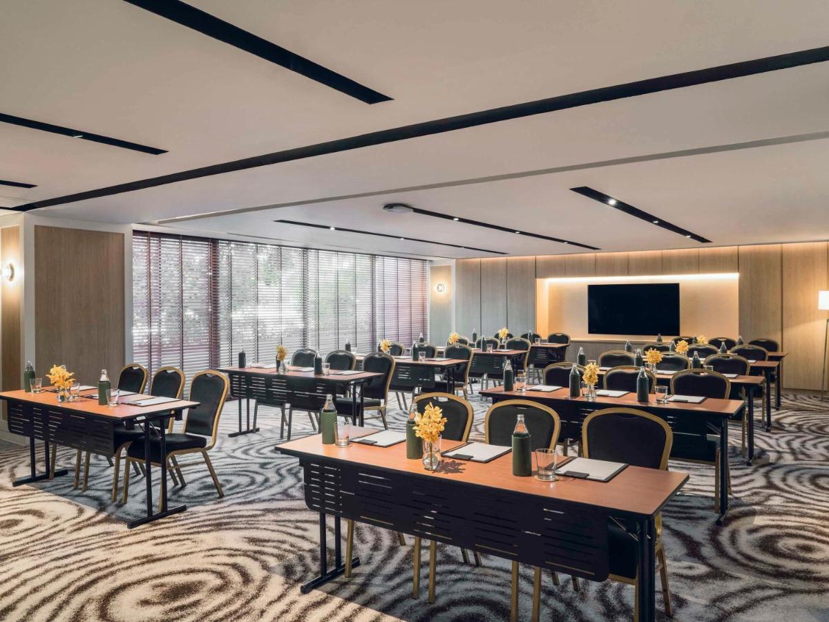 Moevenpick Hotel Bangkok Ploenchit Bdms מראה חיצוני תמונה