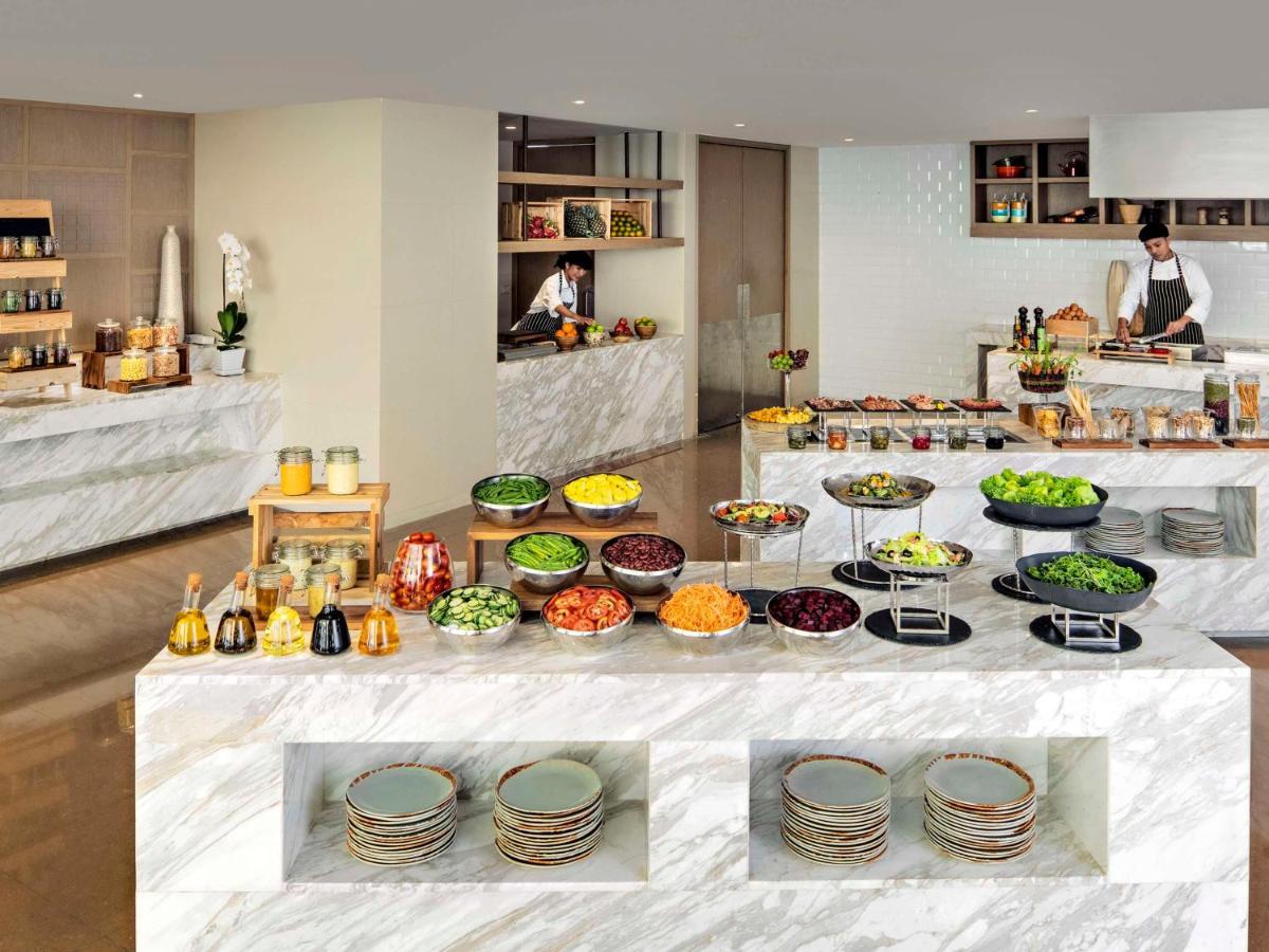 Moevenpick Hotel Bangkok Ploenchit Bdms מראה חיצוני תמונה