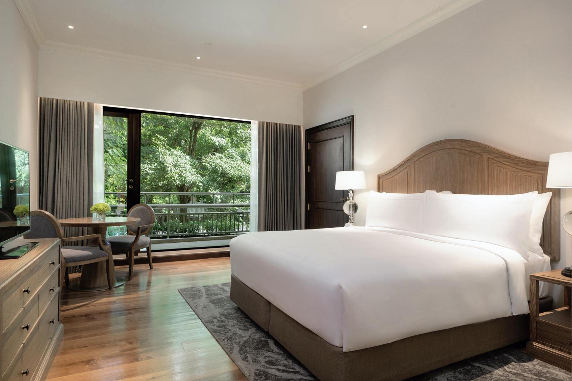 Moevenpick Hotel Bangkok Ploenchit Bdms מראה חיצוני תמונה