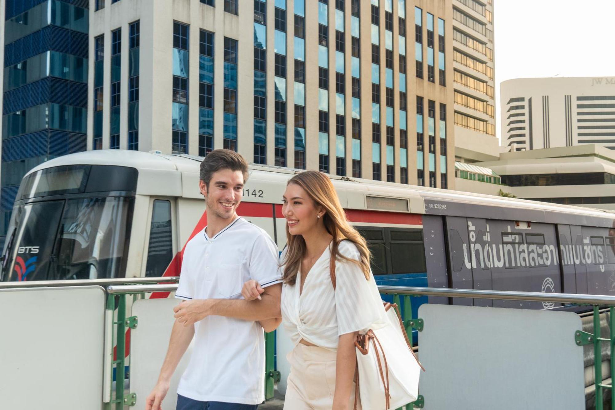 Moevenpick Hotel Bangkok Ploenchit Bdms מראה חיצוני תמונה