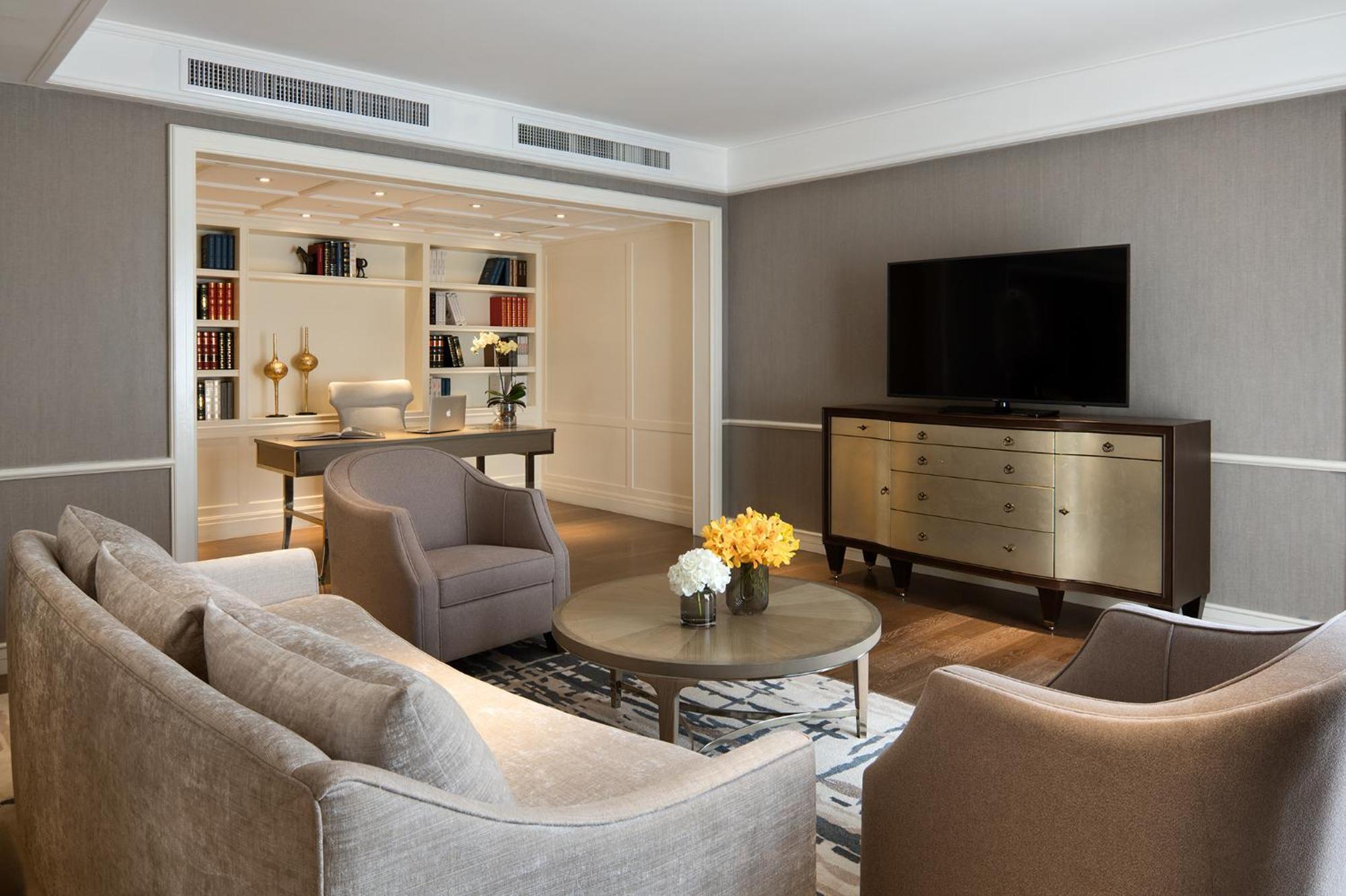 Moevenpick Hotel Bangkok Ploenchit Bdms מראה חיצוני תמונה